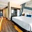 Cambria Hotel Minneapolis Downtown