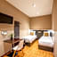 Hotel Barry