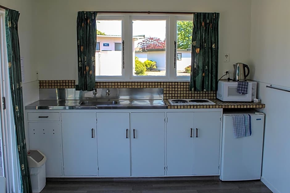 Holdens Bay Holiday Park