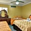 Tropical Island Apartahotel