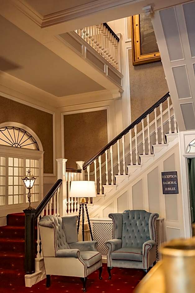 Farington Lodge Hotel