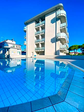 RESIDENCE CAORLE TRILOCALE CON PISCINA - Agenzia Cocal