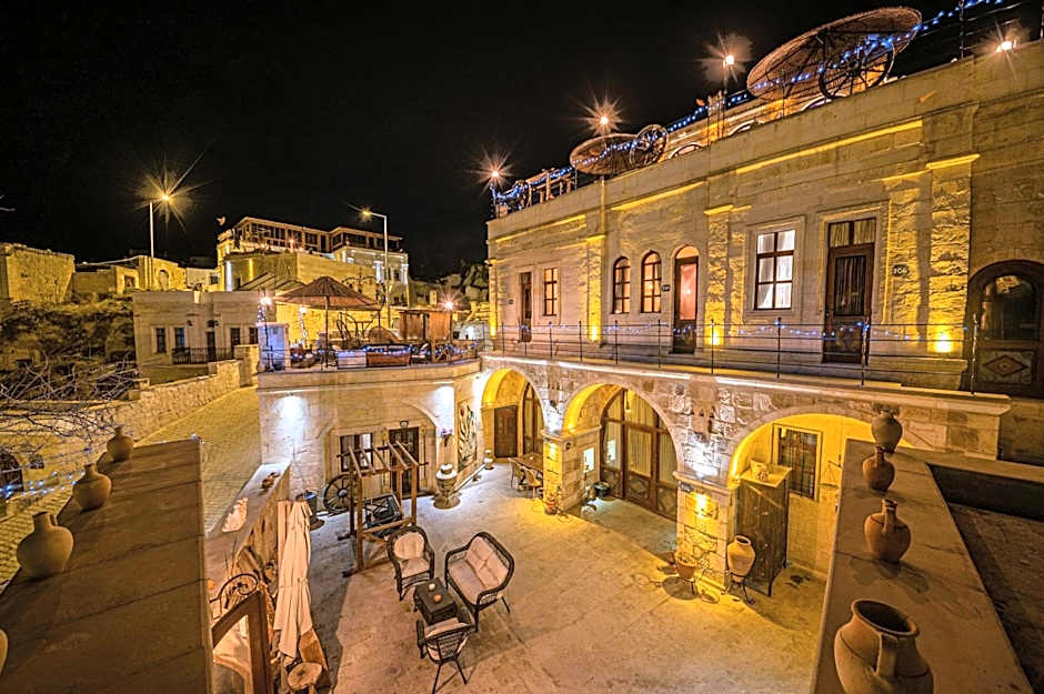 Capp Royal Cave HOTEL