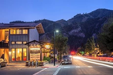 The Tamarack Lodge