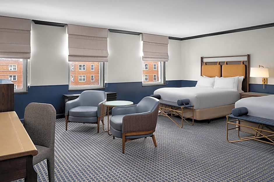 Hilton Orrington / Evanston