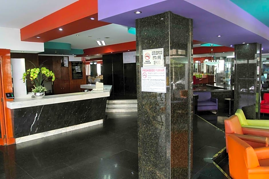 Hotel Universo