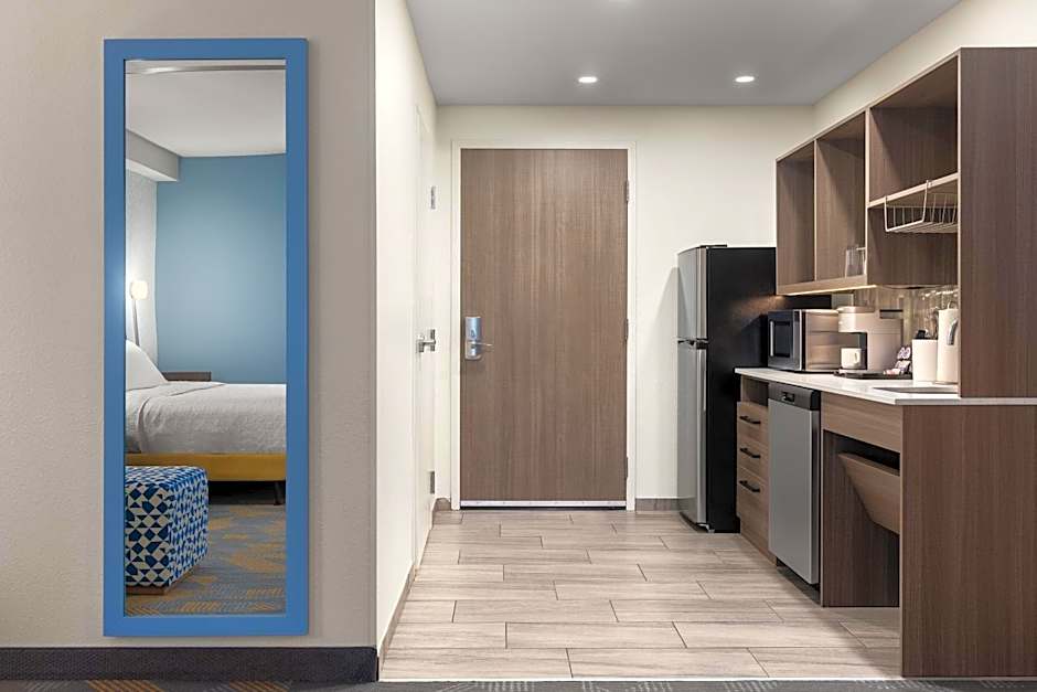 Home2 Suites By Hilton Woodstock On