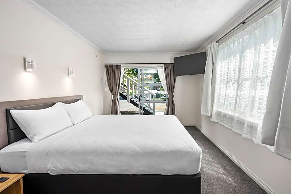 Ashleigh Court Motel