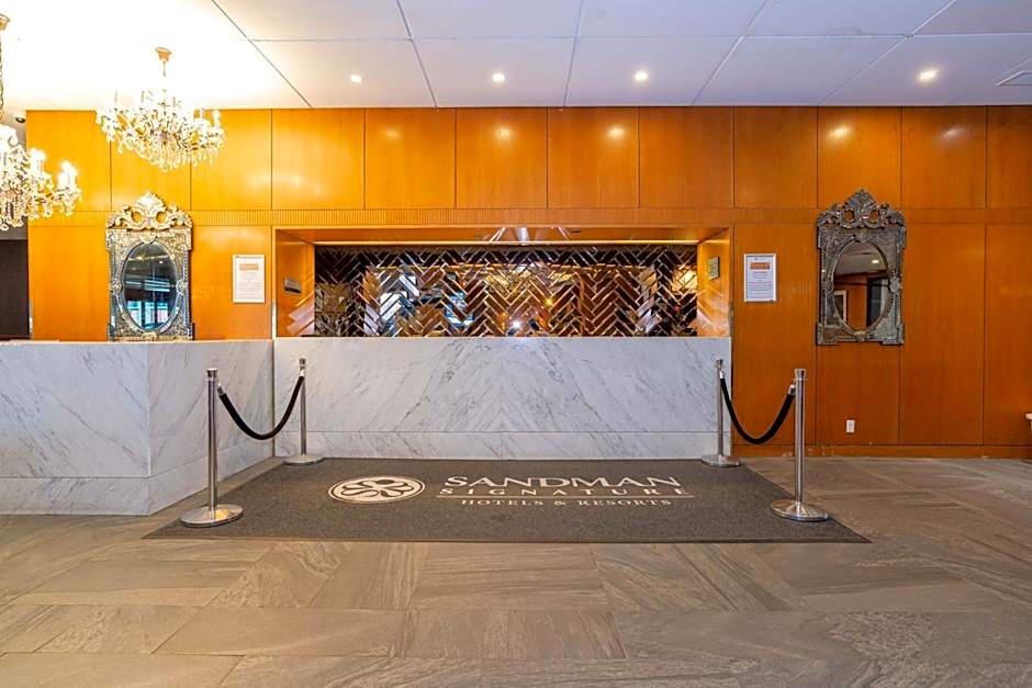 Sandman Signature Edmonton Downtown Hotel