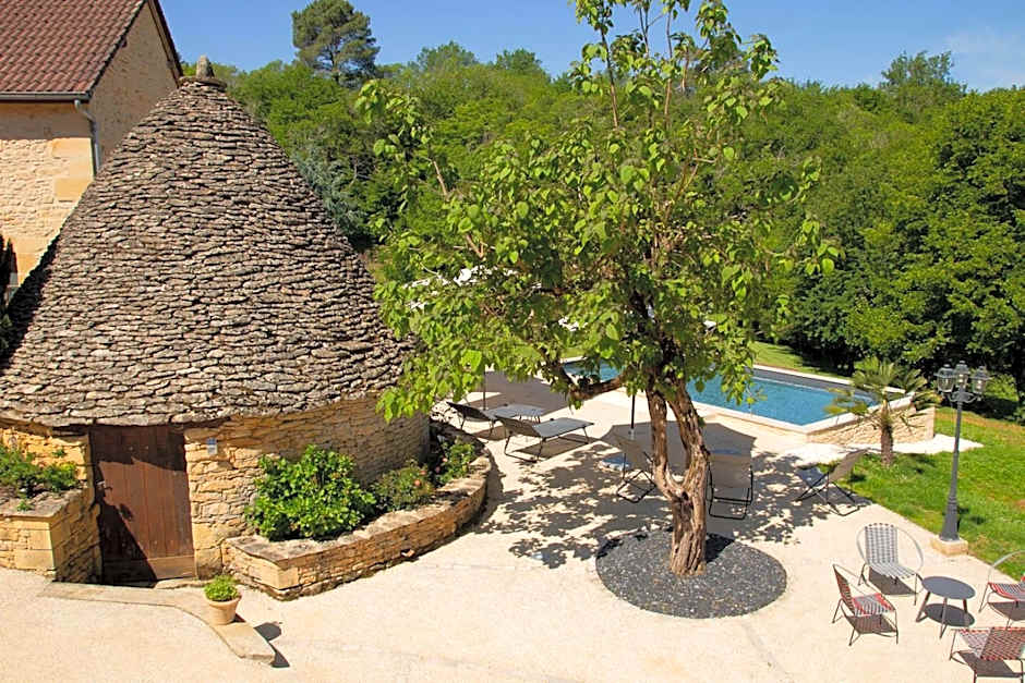 Aux Bories de Marquay, chambres d'hôtes B&B avec piscine et SPA près de Sarlat
