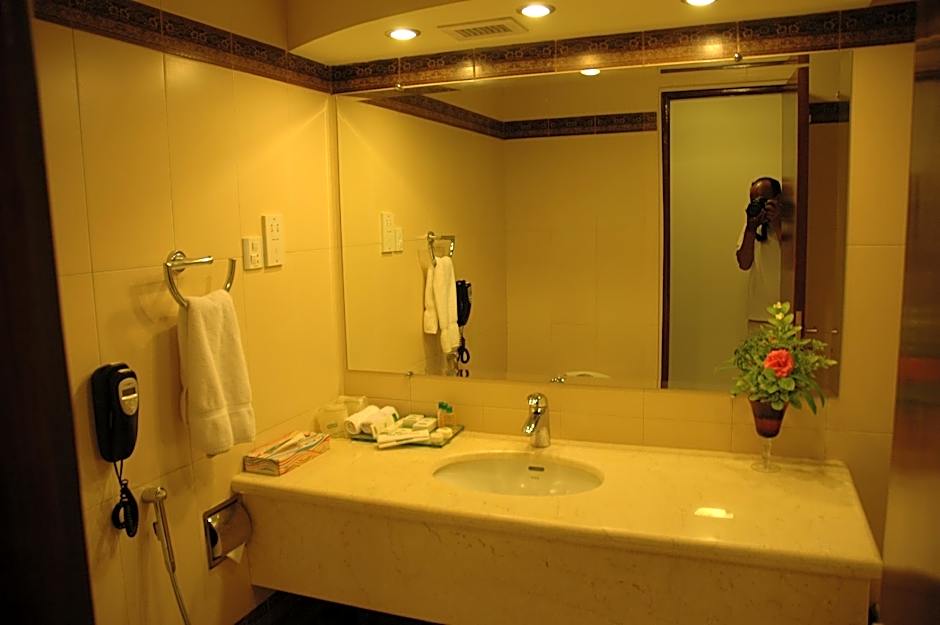 Islamabad Hotel
