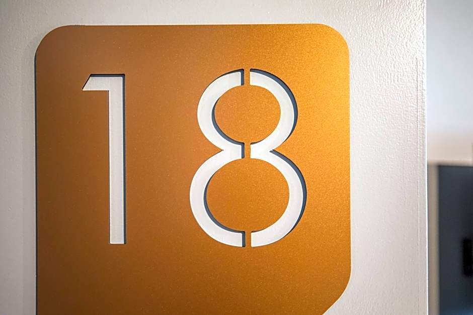 Nightcap at Chester Hill Hotel