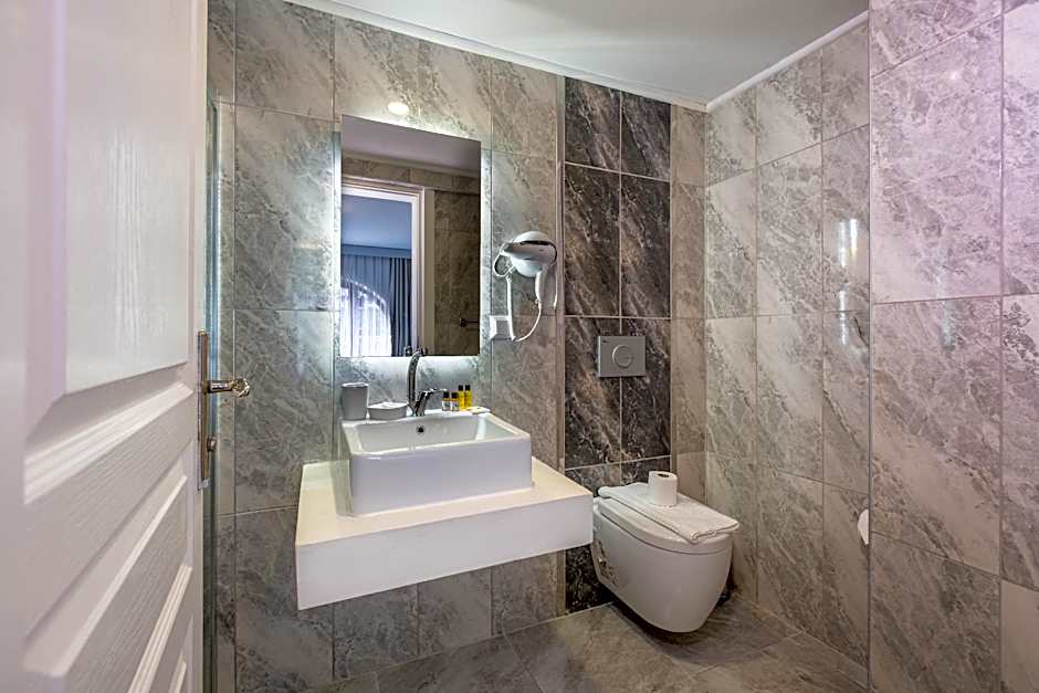 Himm Hotel