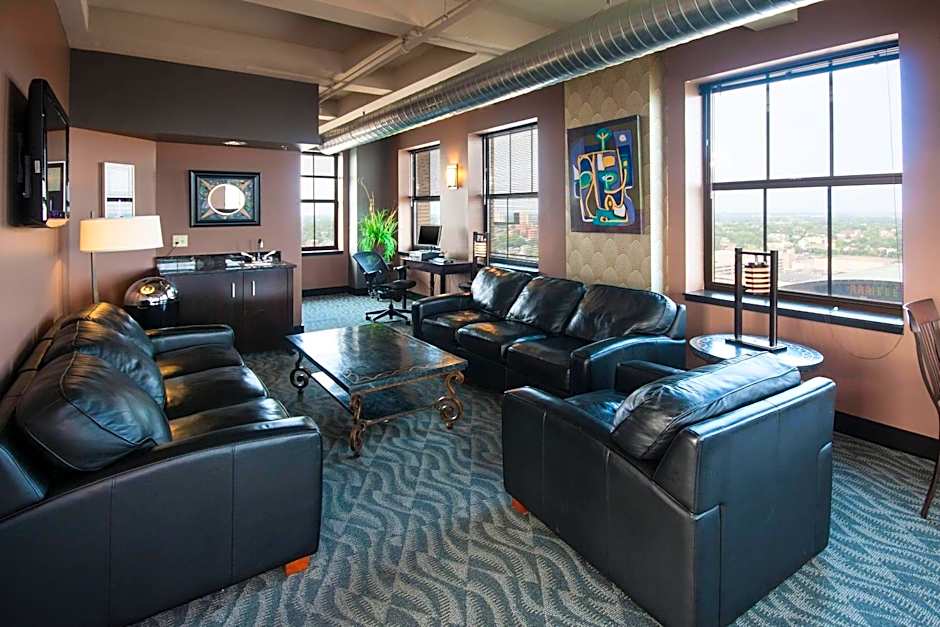 The Giacomo Niagara Falls NY, an Ascend Collection Hotel