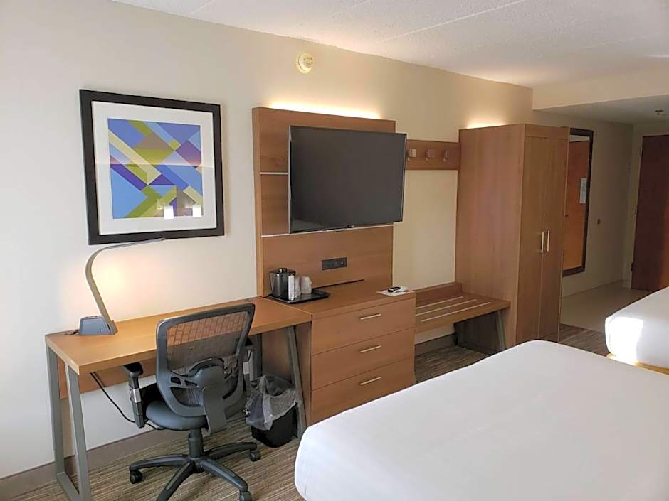 Holiday Inn Express Edgewood-I-95 Hotel By IHG