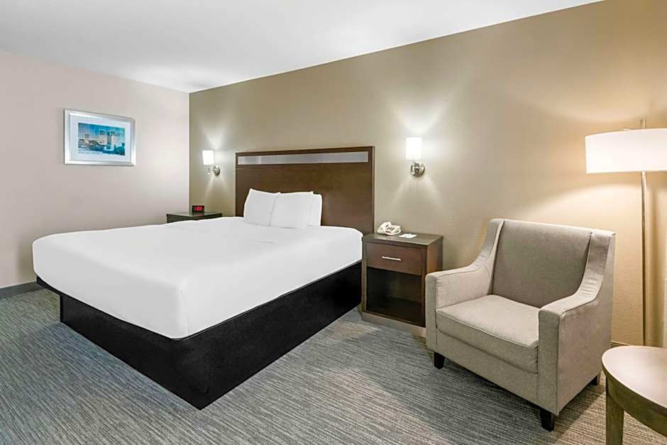Best Western Abilene Inn And Suites