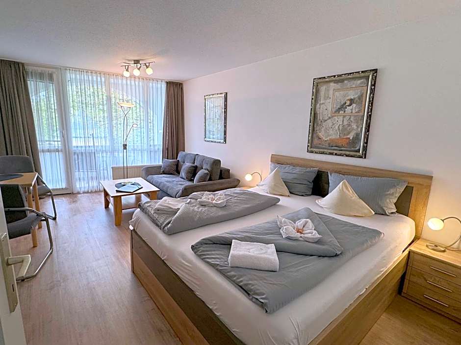 Schloss Kirchham Appartement - & Wellnessanlage