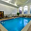 Holiday Inn Express Hotel & Suites Chicago-Libertyville By IHG