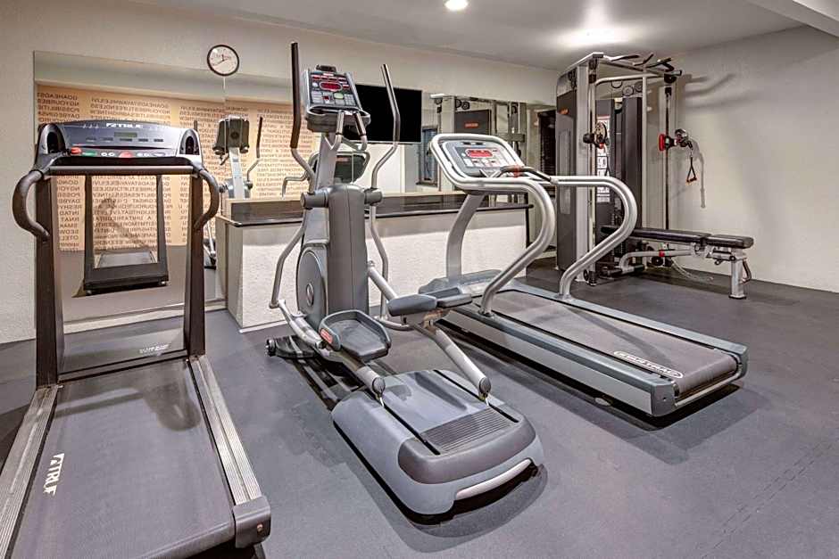 La Quinta Inn & Suites by Wyndham El Dorado