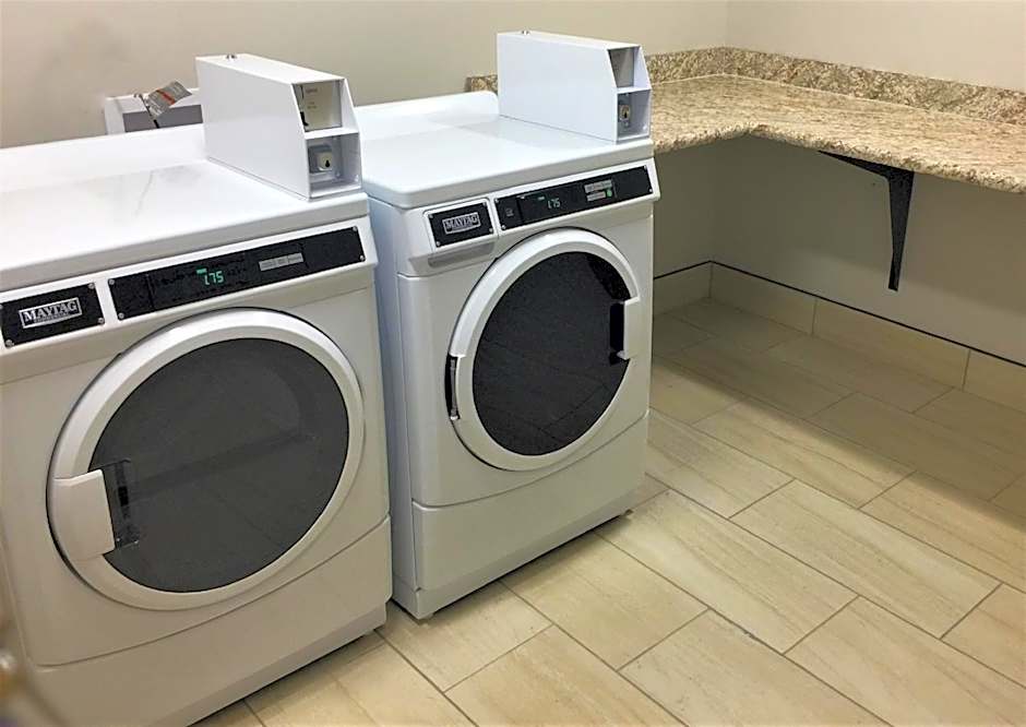 Holiday Inn Express & Suites Danville By IHG