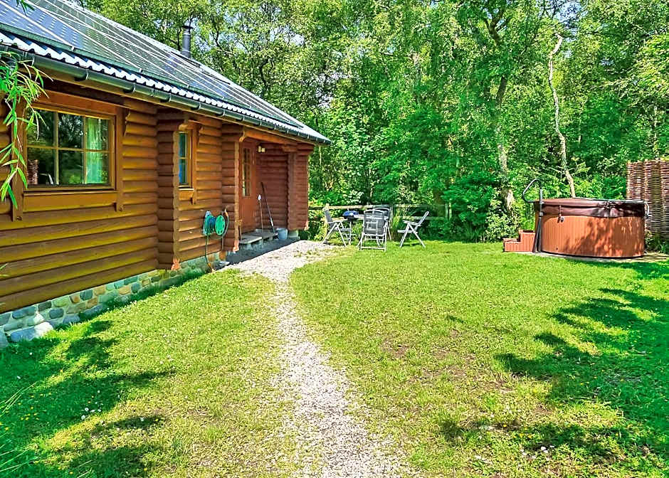 Loch Shuna Lodges