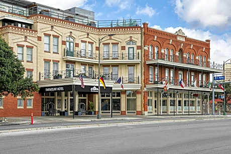 Fairmount Hotel