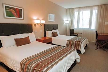 Double Room with Two Double Beds - Non-Smoking