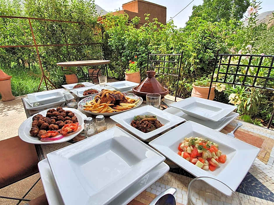 Dar Assarou - Toubkal National Park Lodge