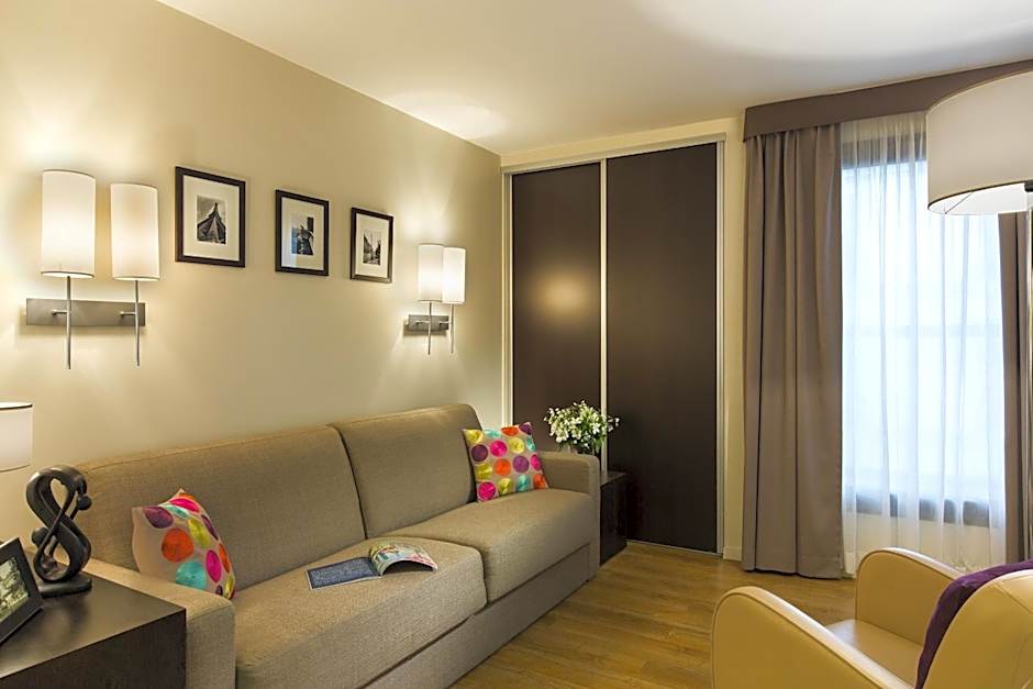 Citadines Republique Paris