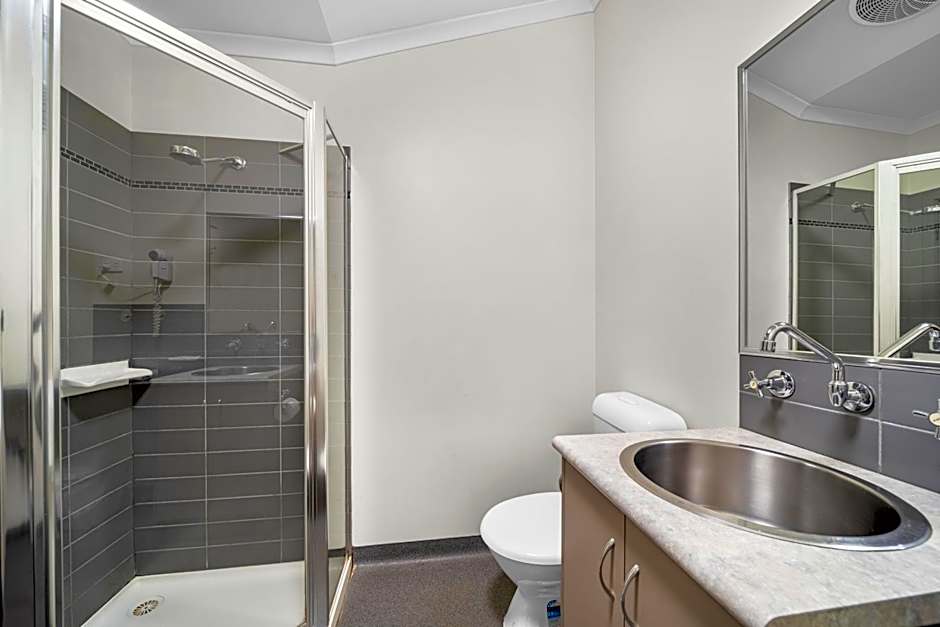 Sovereign Views Apartments