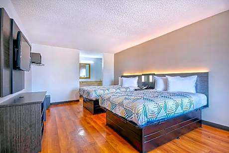2 Full Beds | Non-Smoking