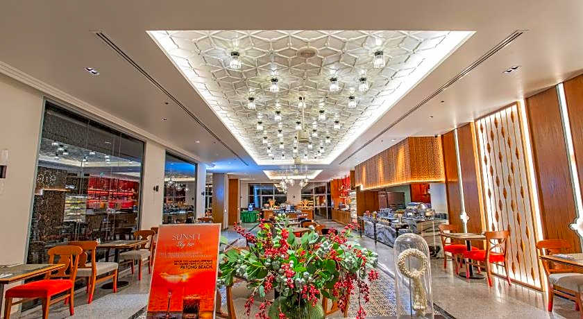 The Royal Paradise Hotel & Spa