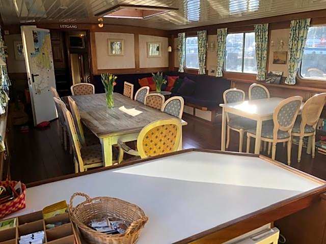 Botel Elodie