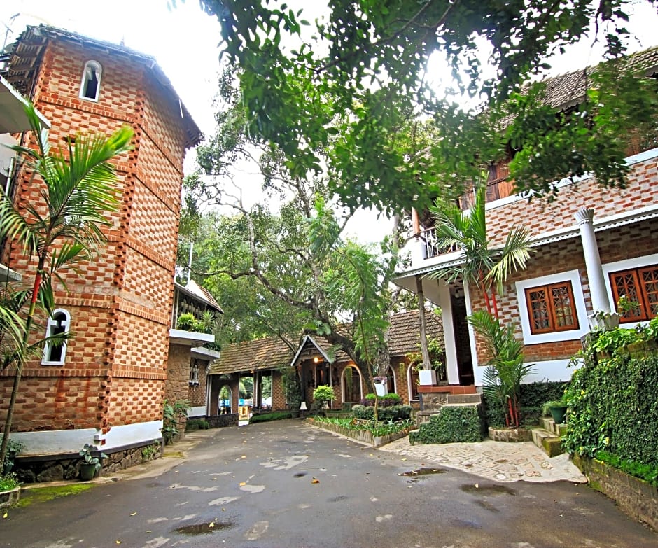 Hotel Ambadi