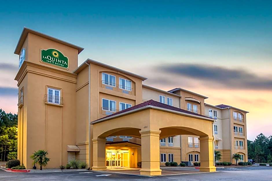 La Quinta Inn & Suites by Wyndham Union City