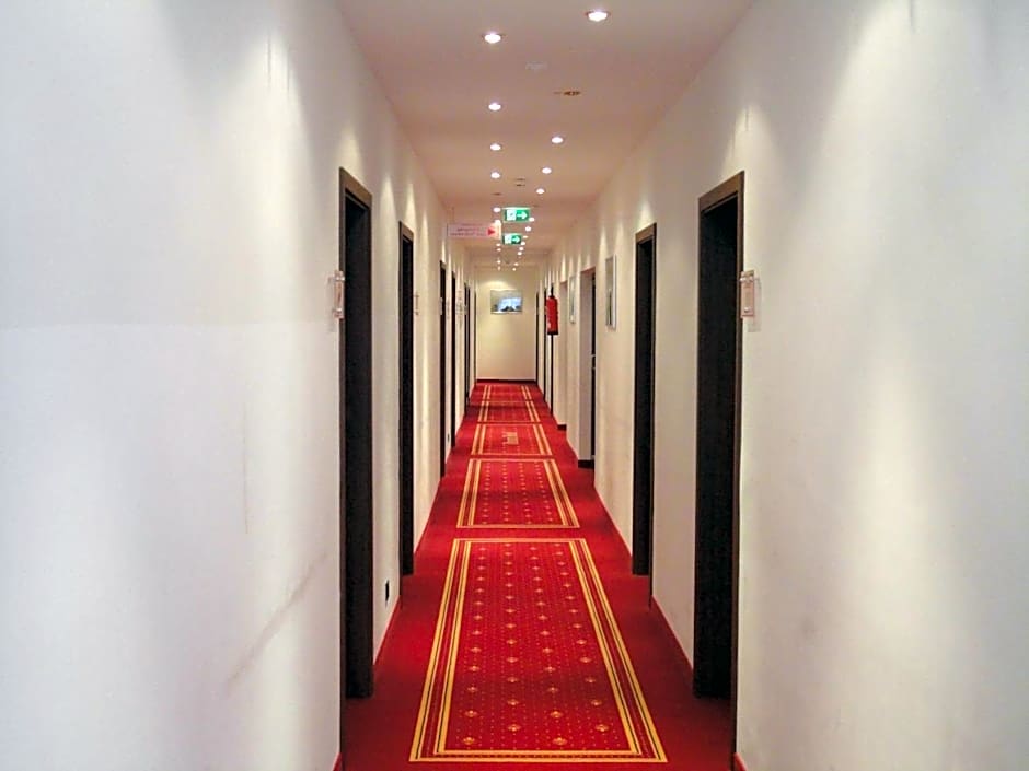Grand Hotel Dream Main City Center