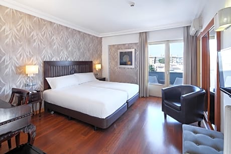 CLASSIC TWIN ROOM SINGLE USE WITH BALCONY