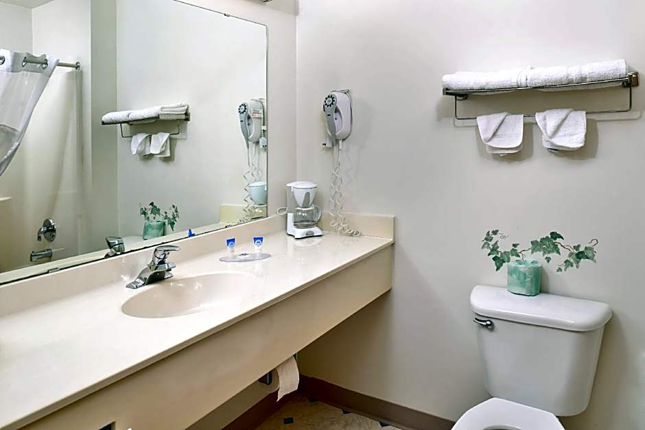 Americas Best Value Inn And Suites Spring Valley