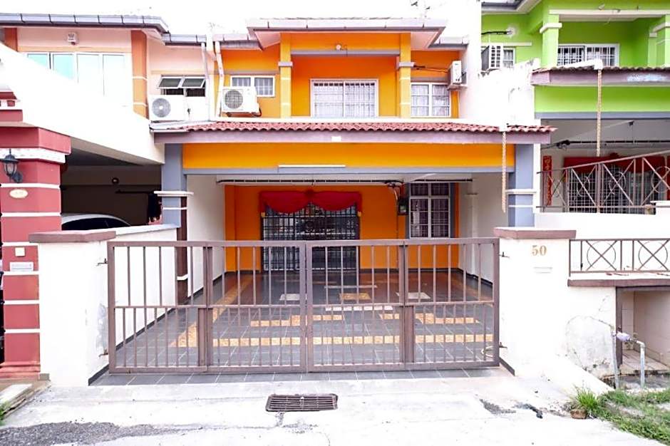 OYO Homes 90575 CK Bahau Homestay