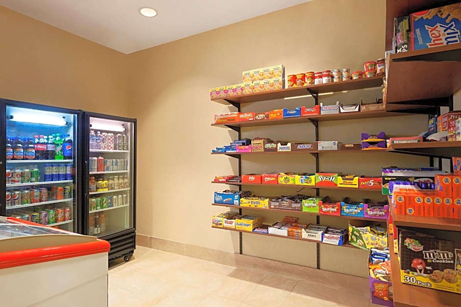 Country Inn & Suites by Radisson, Dearborn, MI