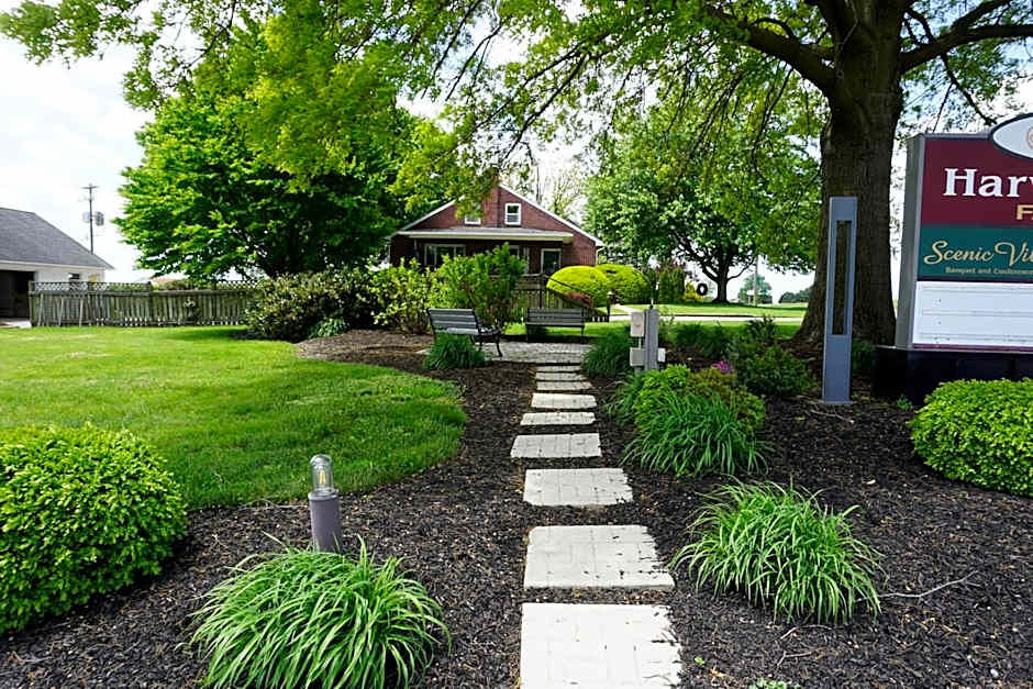 Harvest Drive Family Inn - Renovated Rooms