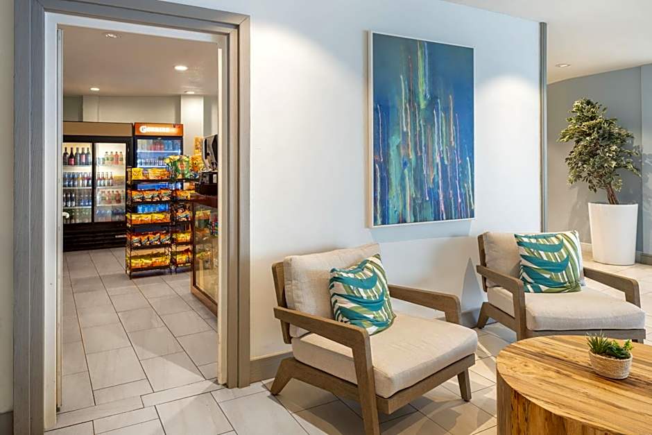 Courtyard by Marriott Nassau Downtown/Junkanoo Beach