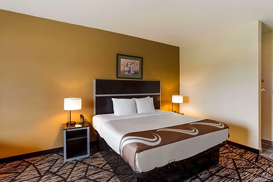 Quality Inn & Suites Pearl-Jackson