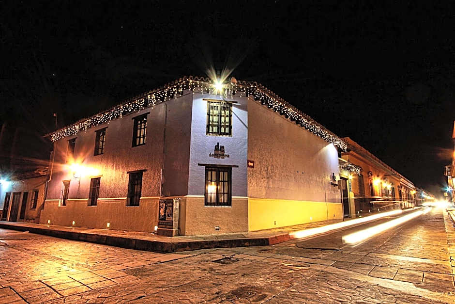 Docecuartos Hotel
