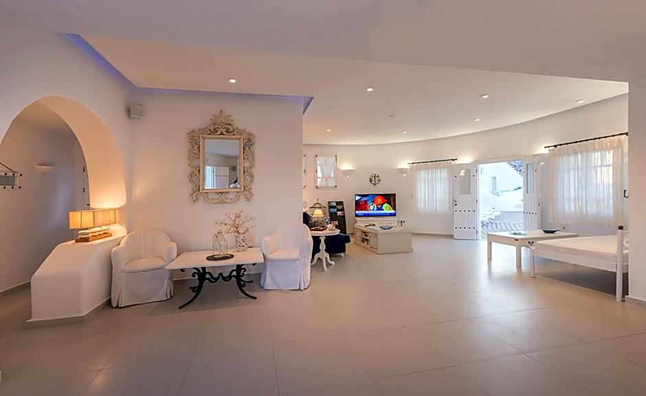 Aspalathras White Hotel