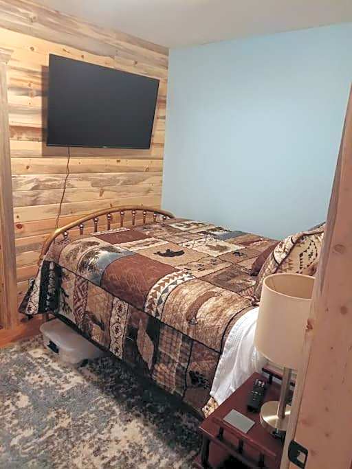 Deckers South Platte River Cabin