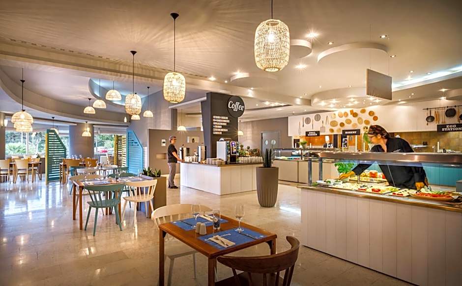 Sunny Rabac by Valamar