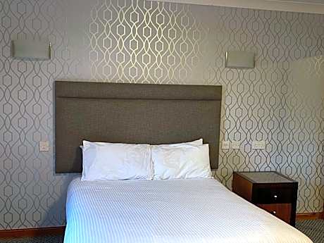 Club Double Room - Disability Access