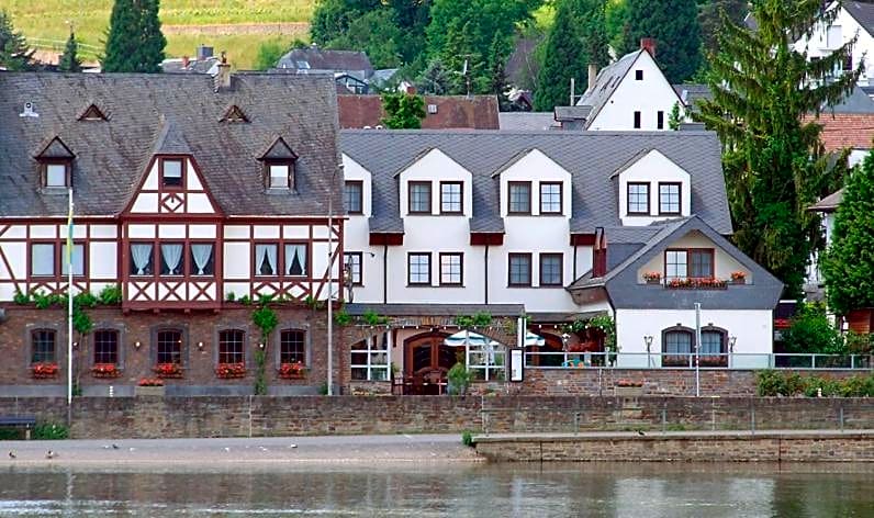 Hotel Gülser Weinstube