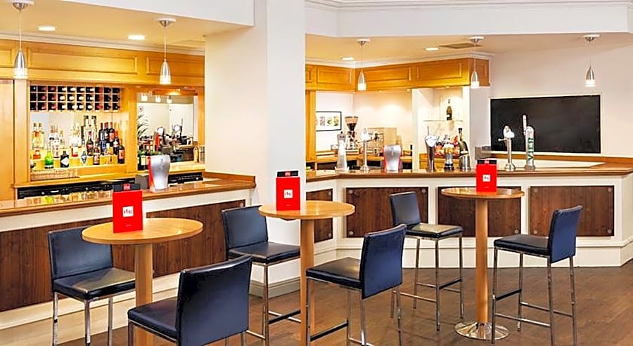 Premier INN Cardiff North